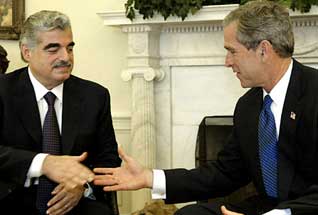 Prime Minister Rafic Hariri and US President George W. Bush in Washington DC, USA, in 2002