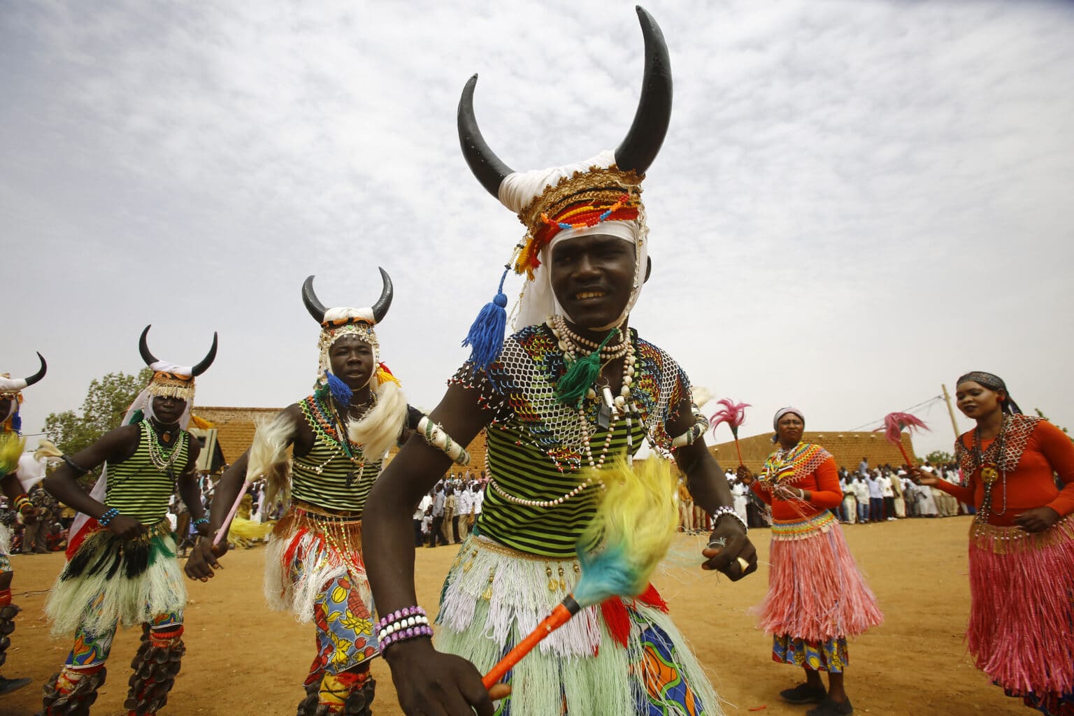 culture-of-sudan-chronicle-fanack