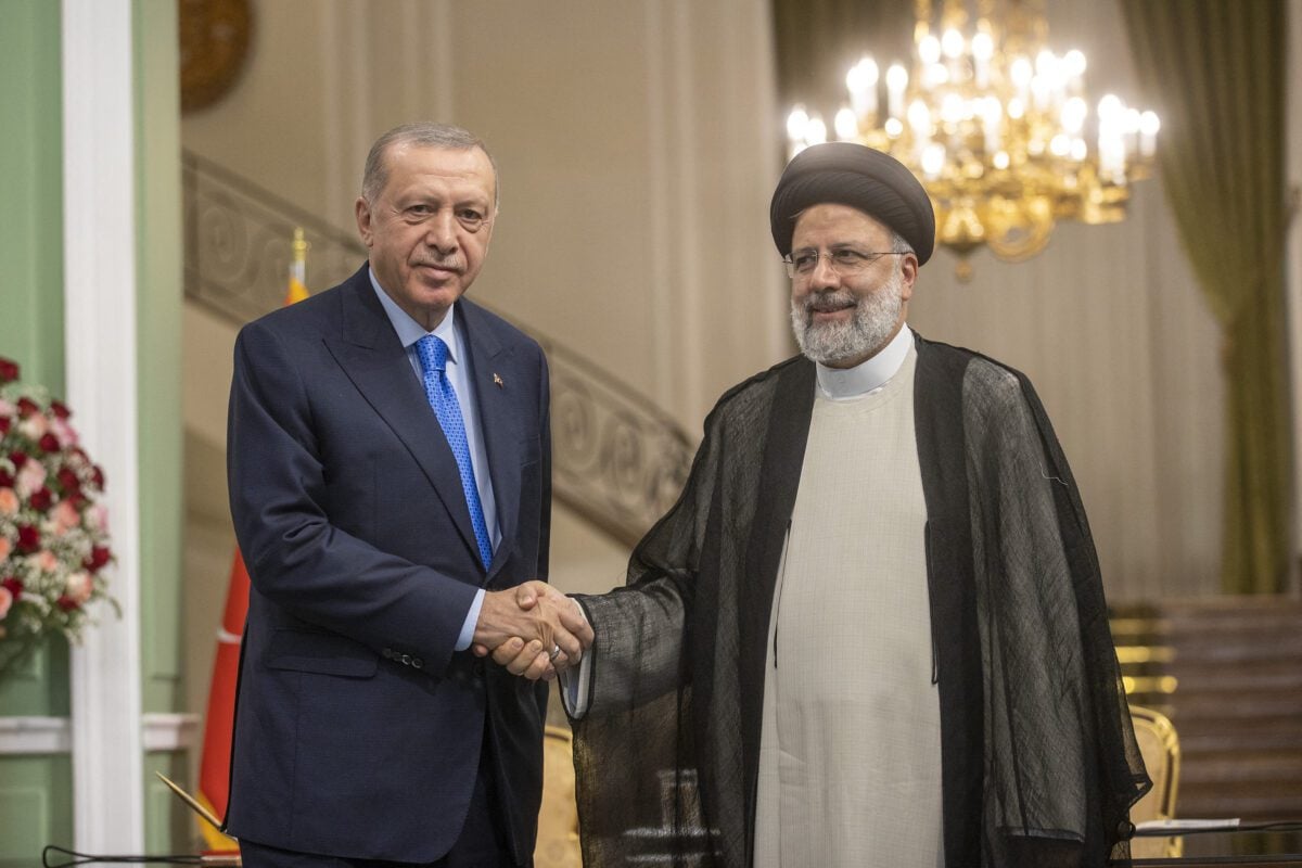 Iranian President Ebrahim Raisi and Turkish President Recep Tayyip