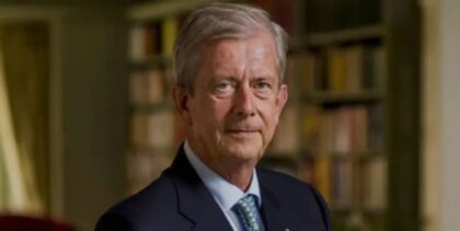 Nikolaos van Dam outlines his vision for post-war Syria