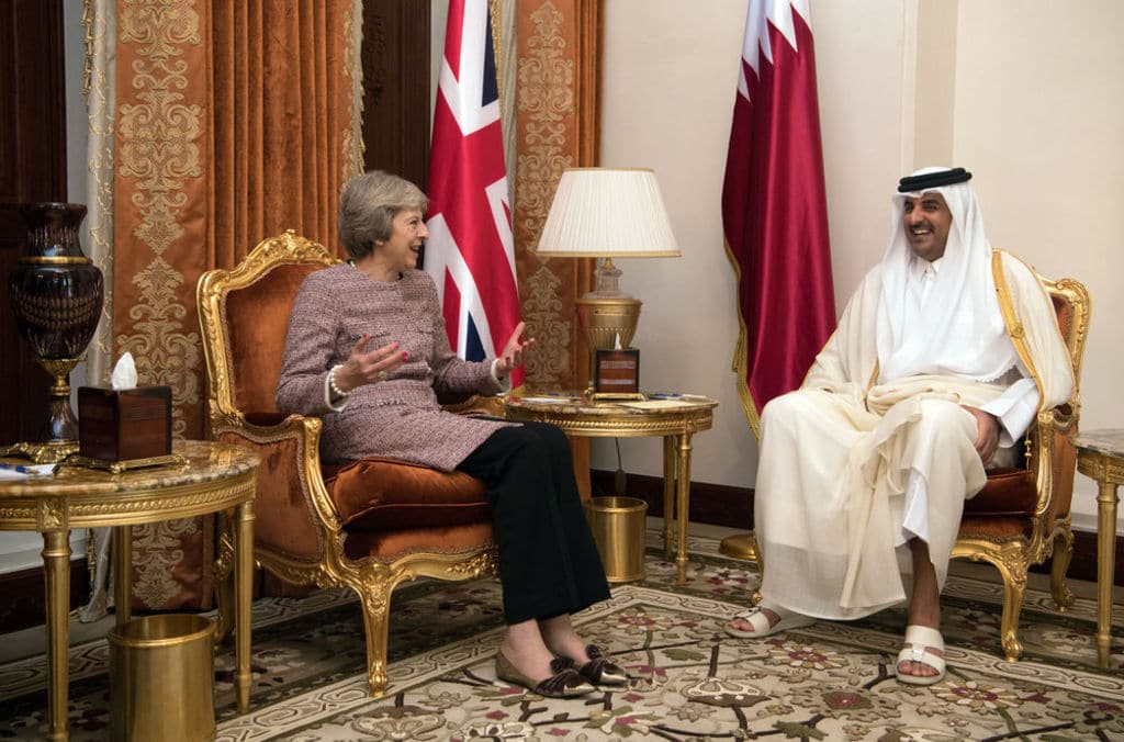 Theresa-May-meets-Sheikh-Tamim-bin-Hamad-Al-Thani